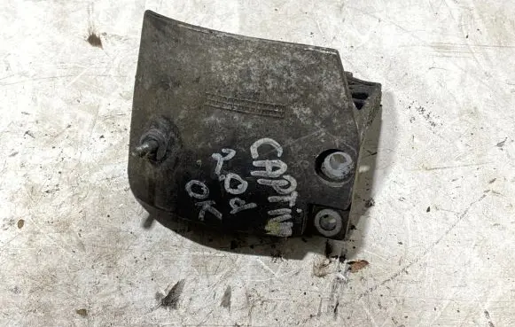 Chevrolet Captiva Generator/alternator bracket 