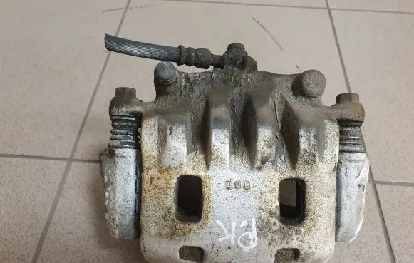 Subaru Outback Front brake caliper