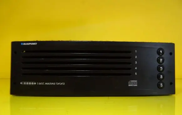Peugeot 307 CD/DVD changer 96469053XT