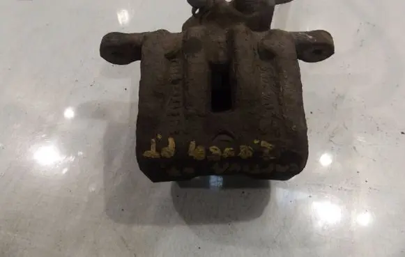 Chevrolet Captiva Rear brake caliper