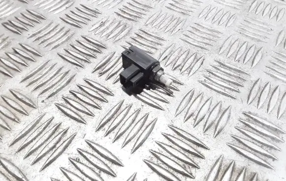 Toyota Yaris Brake pedal sensor switch CV591