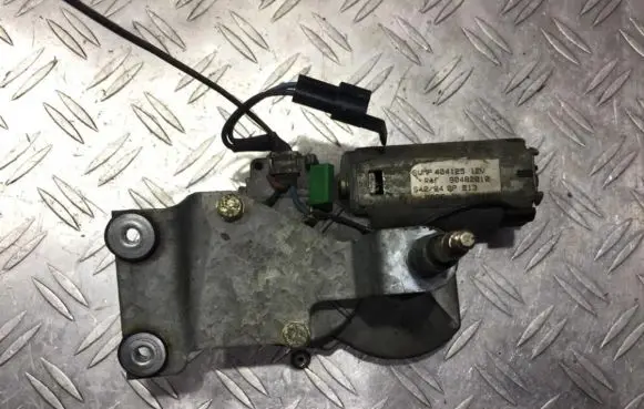 Opel Tigra A Rear window wiper motor 90482010