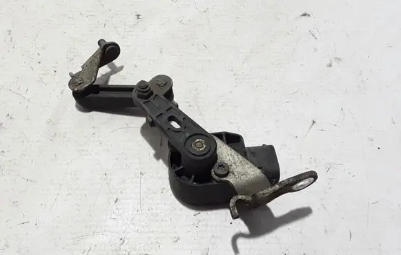 BMW 5 F10 F11 Air suspension front height level sensor 