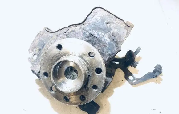 Opel Astra G Front wheel hub