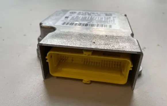 Audi A5 8T 8F Airbag control unit/module 8K0959655N