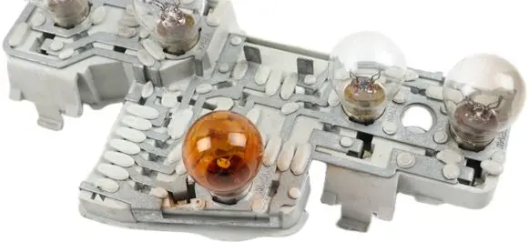 Volkswagen PASSAT B5.5 Tail light bulb cover holder 3B5945258B
