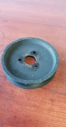 BMW 7 E38 Power steering pump pulley 1740858