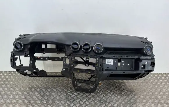 Dacia Duster II Dashboard 681000133R