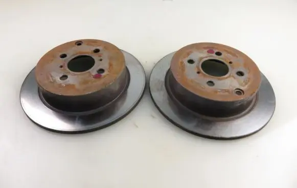 Toyota Yaris Rear brake disc