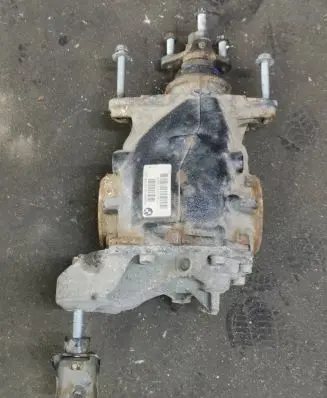 BMW 4 F36 Gran coupe Rear differential 7605589 E27091281 071407121150003