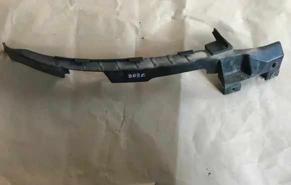 Opel Insignia A Headlight/headlamp mounting bracket 13250571