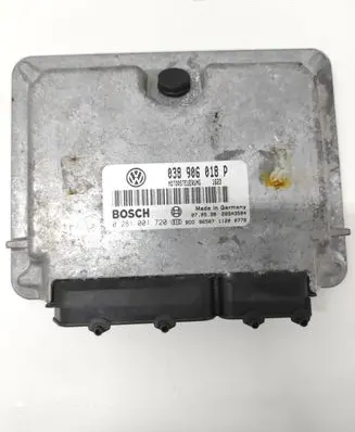 Volkswagen PASSAT B5 Engine control unit/module 038906018P 0281001720