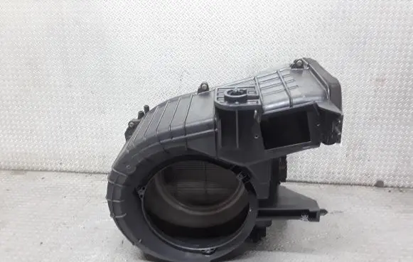 Toyota RAV 4 (XA20) Interior heater climate box assembly housing 8701042190