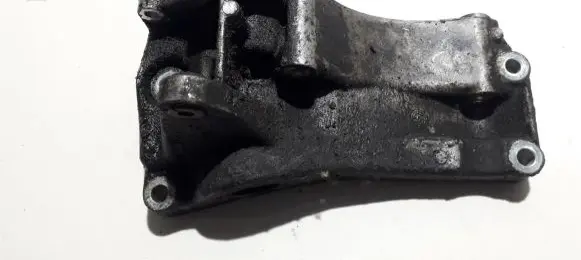 Volkswagen Golf IV Engine mounting bracket 030145169h