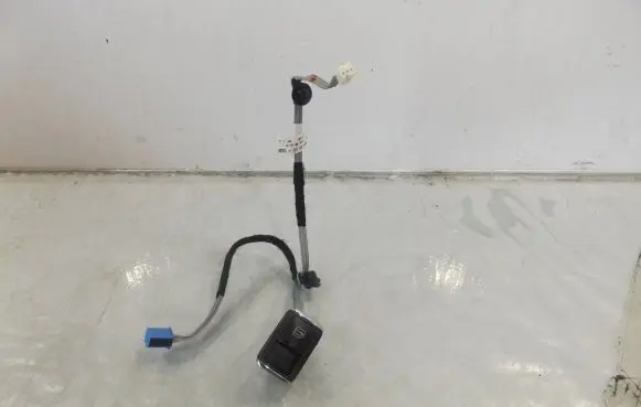 Mercedes-Benz C W204 Quarter vent window switch 