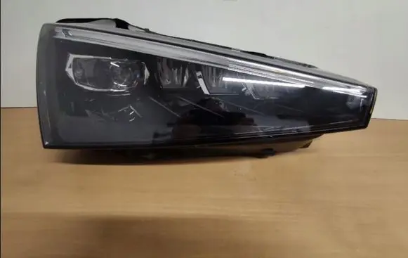 Skoda Scala Headlight/headlamp 992941571AC