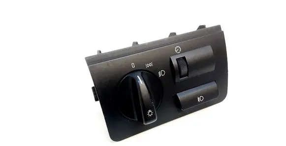 BMW X5 E53 Light switch 8372205
