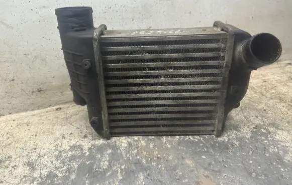 Audi A6 S6 C6 4F Intercooler radiator