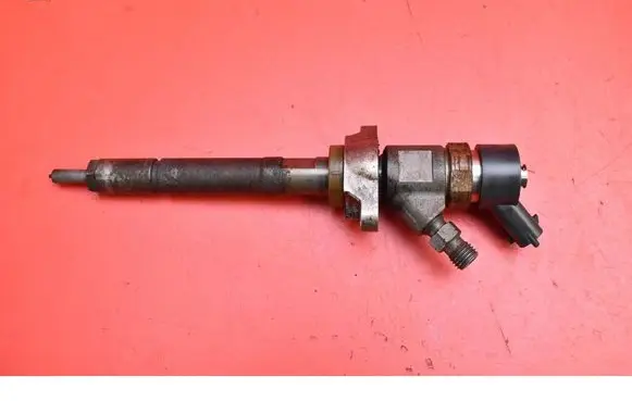 Fuel injector