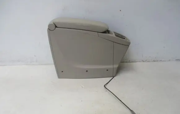 Renault Laguna III Center console