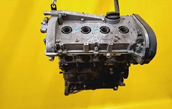 Volkswagen Golf IV Engine AUM