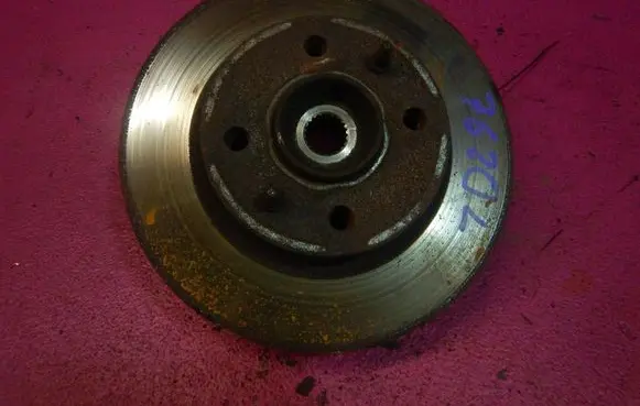 Fiat Punto (188) Front wheel hub spindle knuckle