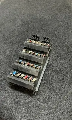 Mercedes-Benz SL R129 Fuse box set 1295450001