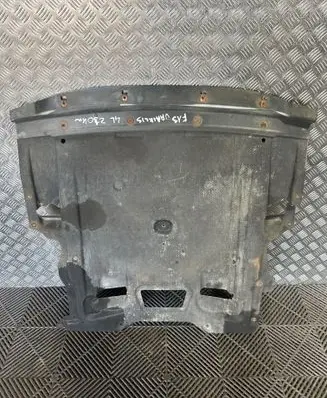 BMW 6 F12 F13 Engine splash shield/under tray 8047452