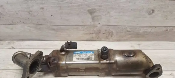 Toyota Yaris EGR valve cooler 256010N010