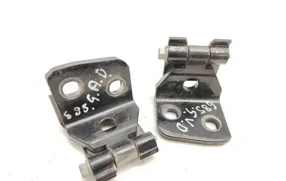 Rear door hinge set
