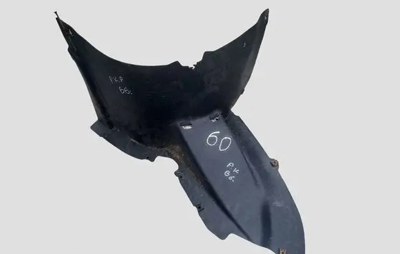 Volkswagen PASSAT B6 Front wheel arch liner splash guards 3C0805911B 3C0805911C