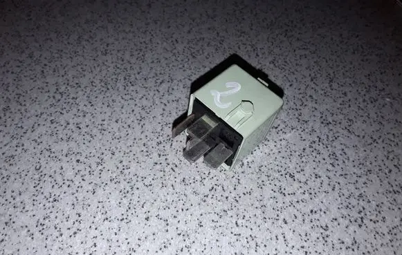 BMW 5 E60 E61 Other relay 61368373700 8373700