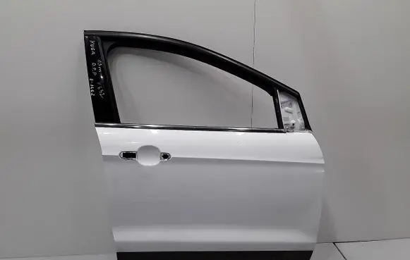 Ford Kuga II Front door