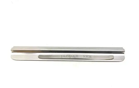 Jaguar XK8 - XKR Front sill trim cover HJA6061AB