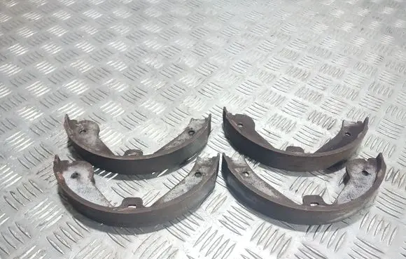 Land Rover Range Rover L322 Handbrake/parking brake pads 