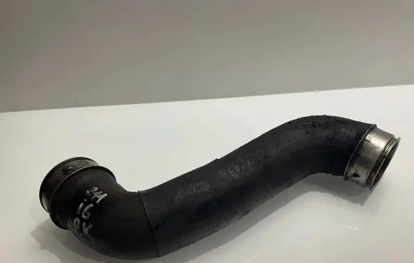 Mercedes-Benz E W211 Intercooler hose/pipe