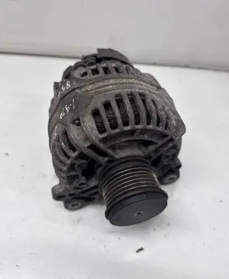 Volkswagen Sharan Generator/alternator 028903028E 0124515010