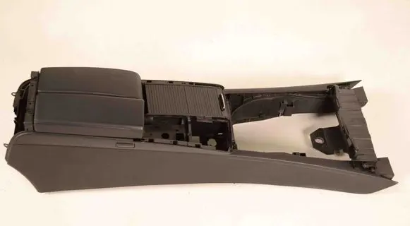 Mercedes-Benz E A207 Center console A2046800150
