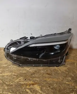 Toyota Yaris Cross Headlight/headlamp