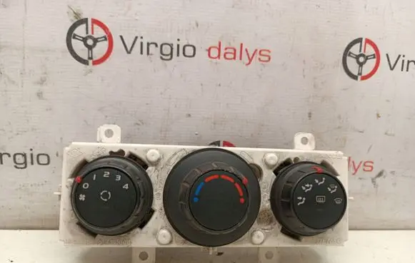 Renault Master III Climate control unit 275700007R 011734