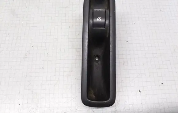 Renault Megane II Electric window control switch 156013870