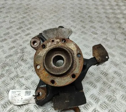 Mercedes-Benz Sprinter W907 W910 Front wheel hub A9103322500