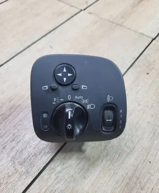 Mercedes-Benz C W203 Light switch A2035450604 24406574725 04058515H