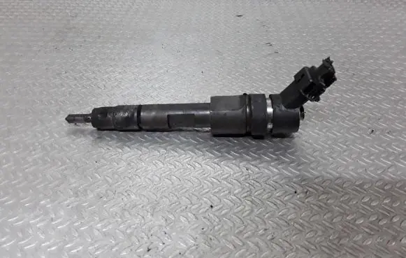 Renault Laguna II Fuel injector 7700111014 0445110021