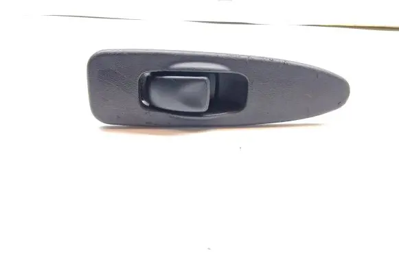 Mitsubishi Carisma Electric window control switch MR792851
