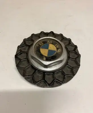 BMW 5 E34 Original wheel cap 31510900