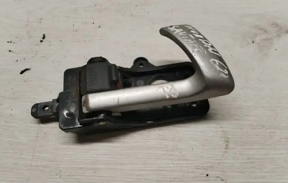 Rear door interior handle