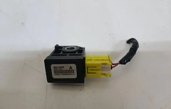 Peugeot iOn Airbag deployment crash/impact sensor 8651A068 2011200064 M002112971