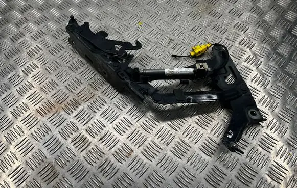 Audi Q5 SQ5 Engine bonnet/hood hinges 80A823302B 80A823823 8V0973803