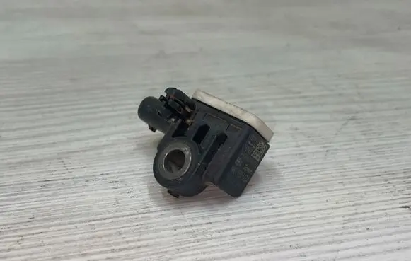 Audi A7 S7 4G Airbag deployment crash/impact sensor 4H0959651A